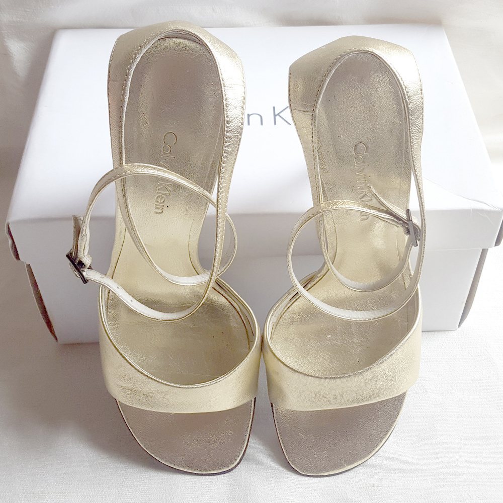 Calvin Klein Gold Leather Ankle Strap Heels Sz 6 - Picture 5 of 8